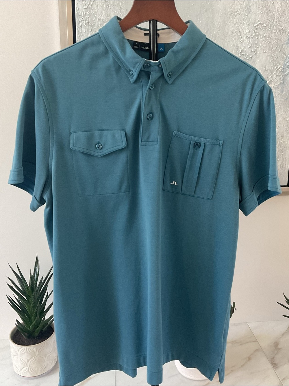 J.Lindeberg Teal Villy Regular Tech Mesh Jersey Polo with Dual Chest Pockets